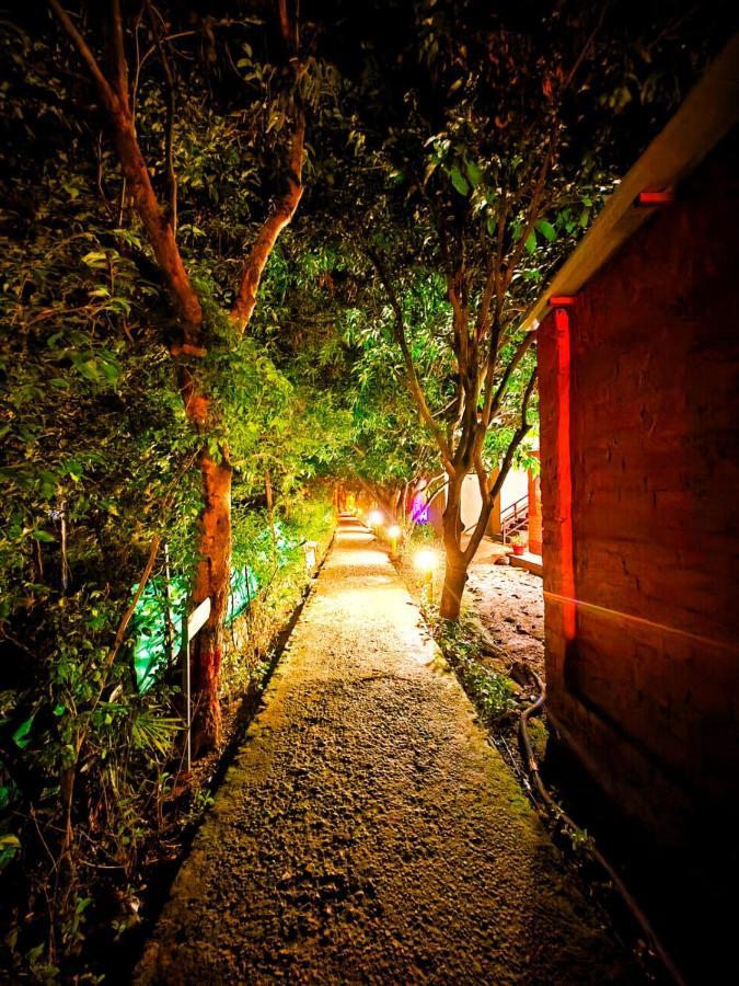 Wanderlust Corbett Resort Garjia Exteriör bild